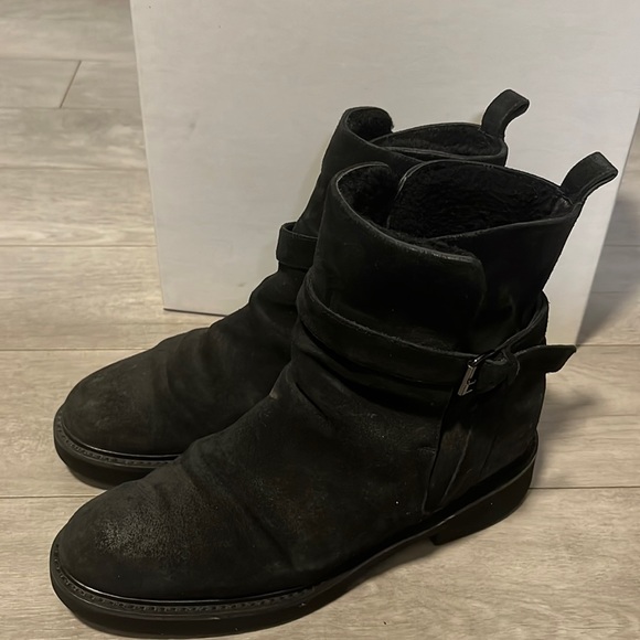 VINCE. Claudia Suede and Shearling Boot - Picture 8 of 14